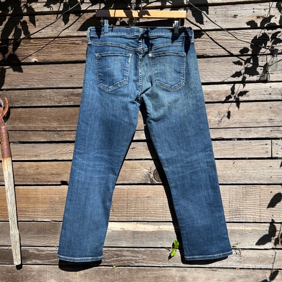 Citizens of Humanity in dark blue wash: Size W31 L26 - Picture 2 of 6